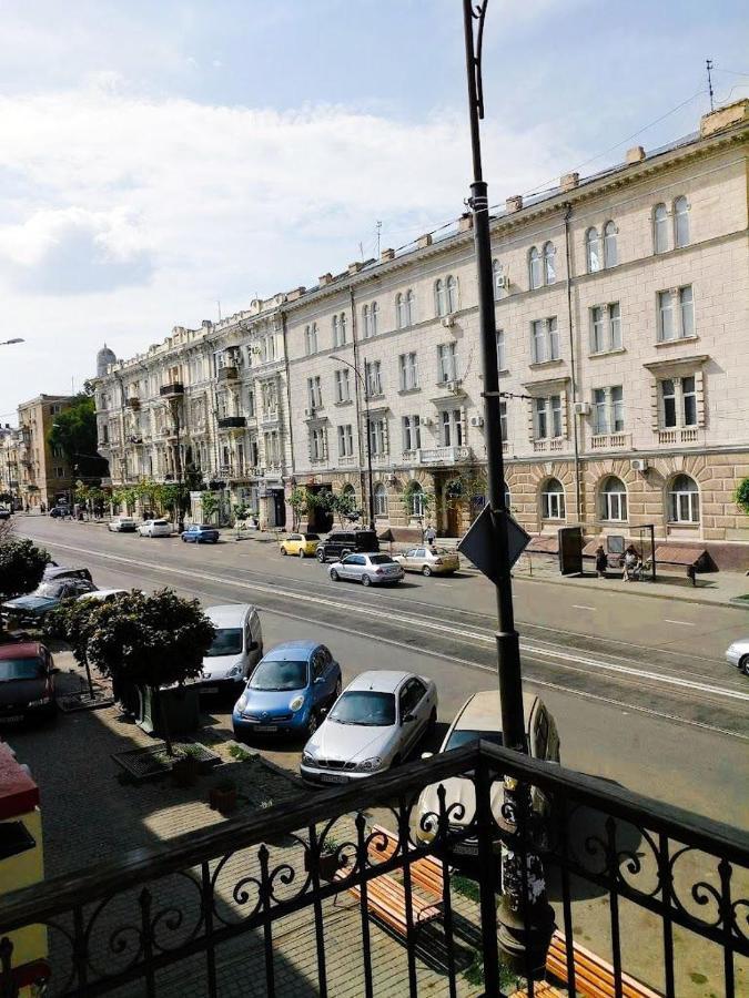 Wellotel Odessa Exterior photo